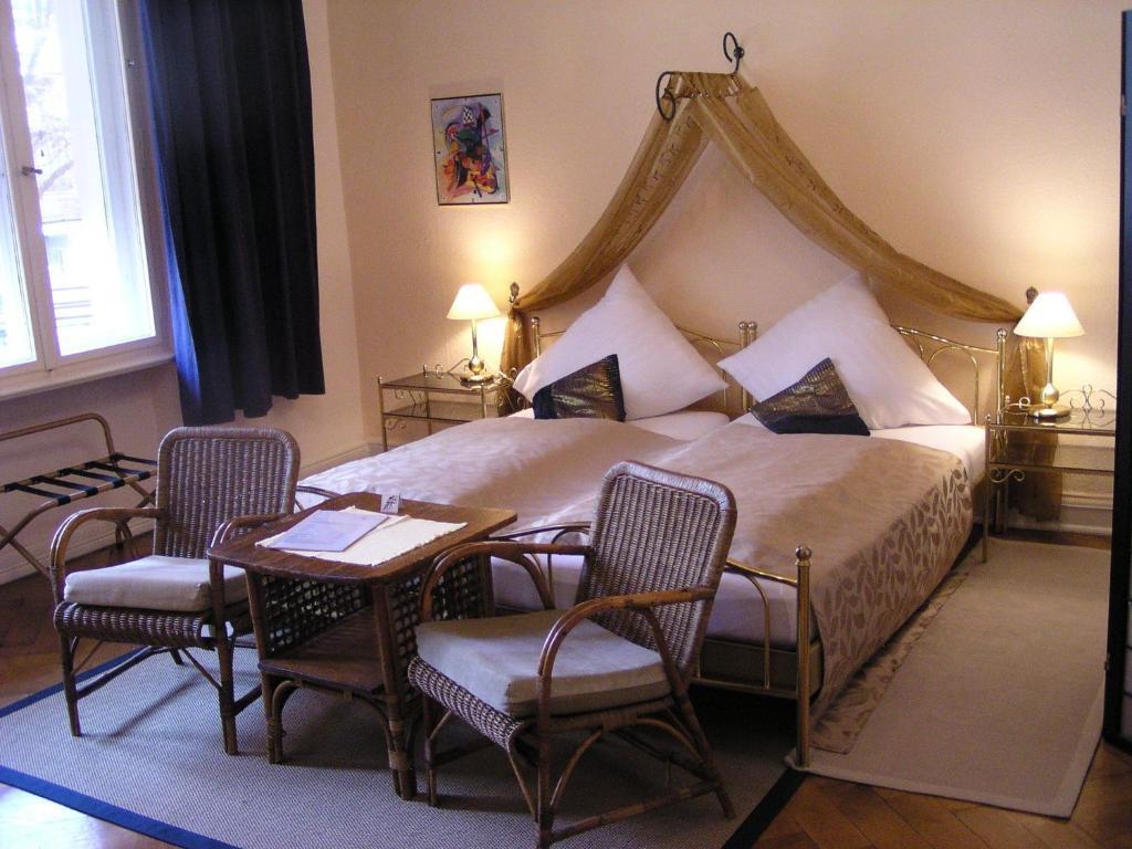 Hotel Pension Senta Berlín Habitación foto